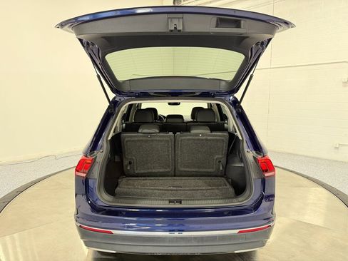 Used 2021 Volkswagen Tiguan SE FWD image 50