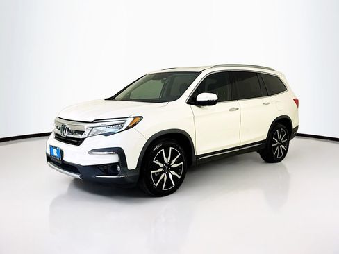 Used 2019 Honda Pilot Touring image 3