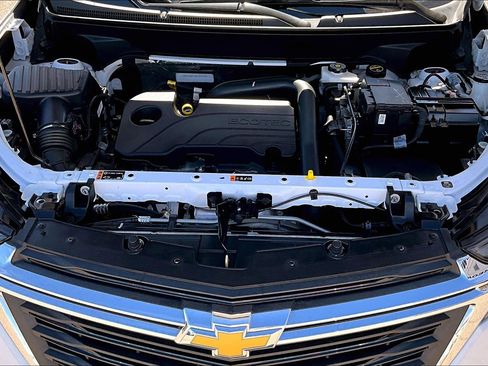 Used 2024 Chevrolet Equinox LT AWD/4WD image 30
