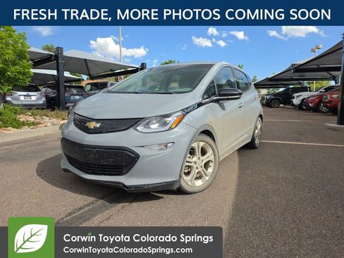Used 2021 Chevrolet Bolt LT FWD image 3