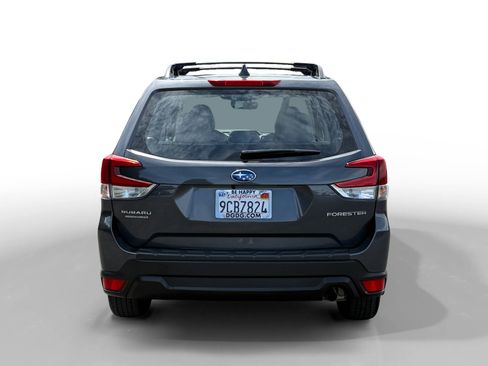Used 2022 Subaru Forester w/ Popular Package #1 image 4