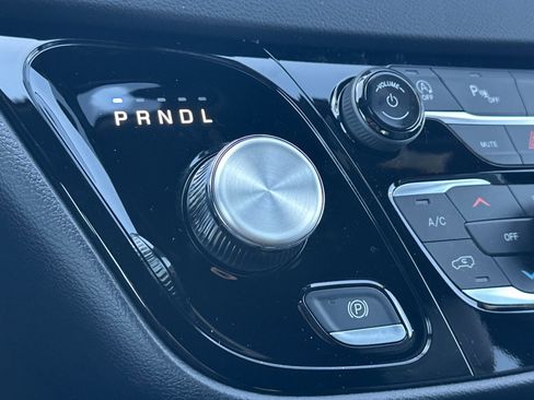 New 2026 Chrysler Voyager LX image 22