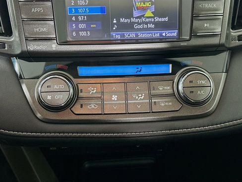 Used 2014 Toyota RAV4 XLE image 22