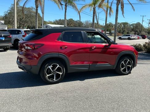 Used 2021 Chevrolet TrailBlazer RS w/ Sun and Liftgate Package image 11