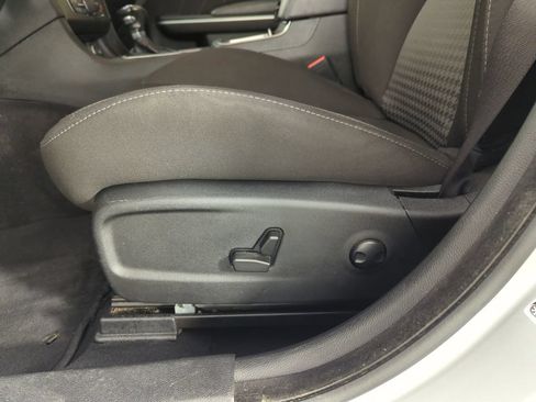 Used 2022 Dodge Charger GT RWD image 13