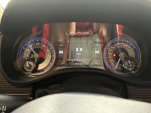 Used 2021 RAM 1500 Limited image 15