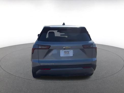 Used 2025 Chevrolet Equinox LT image 12