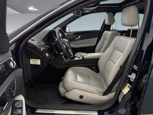 Used 2013 Mercedes-Benz E 350 Sedan image 5