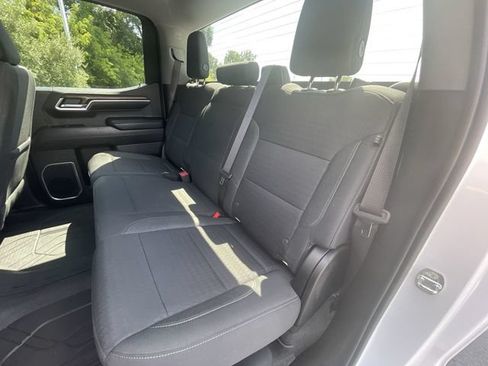 Used 2022 Chevrolet Silverado 1500 RST AWD/4WD image 25