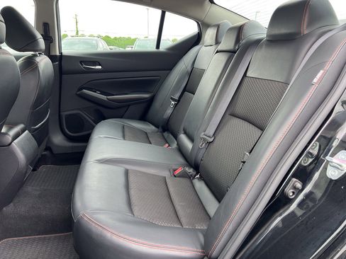Used 2024 Nissan Altima 2.5 SR FWD image 25