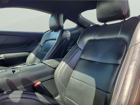 Used 2024 Ford Mustang Premium image 10