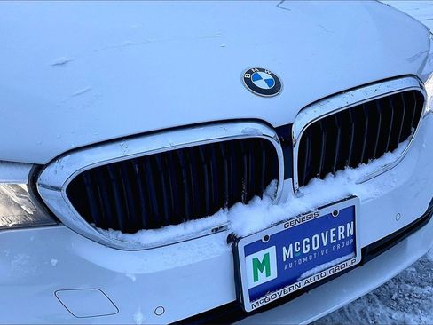 Used 2019 BMW 540i xDrive image 33