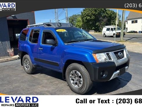Used 2014 Nissan Xterra PRO-4X w/ Pro-4x Leather Package AWD/4WD image 1