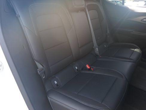 Used 2025 Chevrolet Equinox EV LT w/ Convenience Package image 20