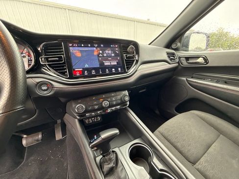 Used 2025 Dodge Durango GT AWD/4WD image 10