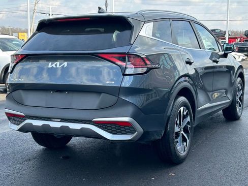 Used 2023 Kia Sportage EX image 7