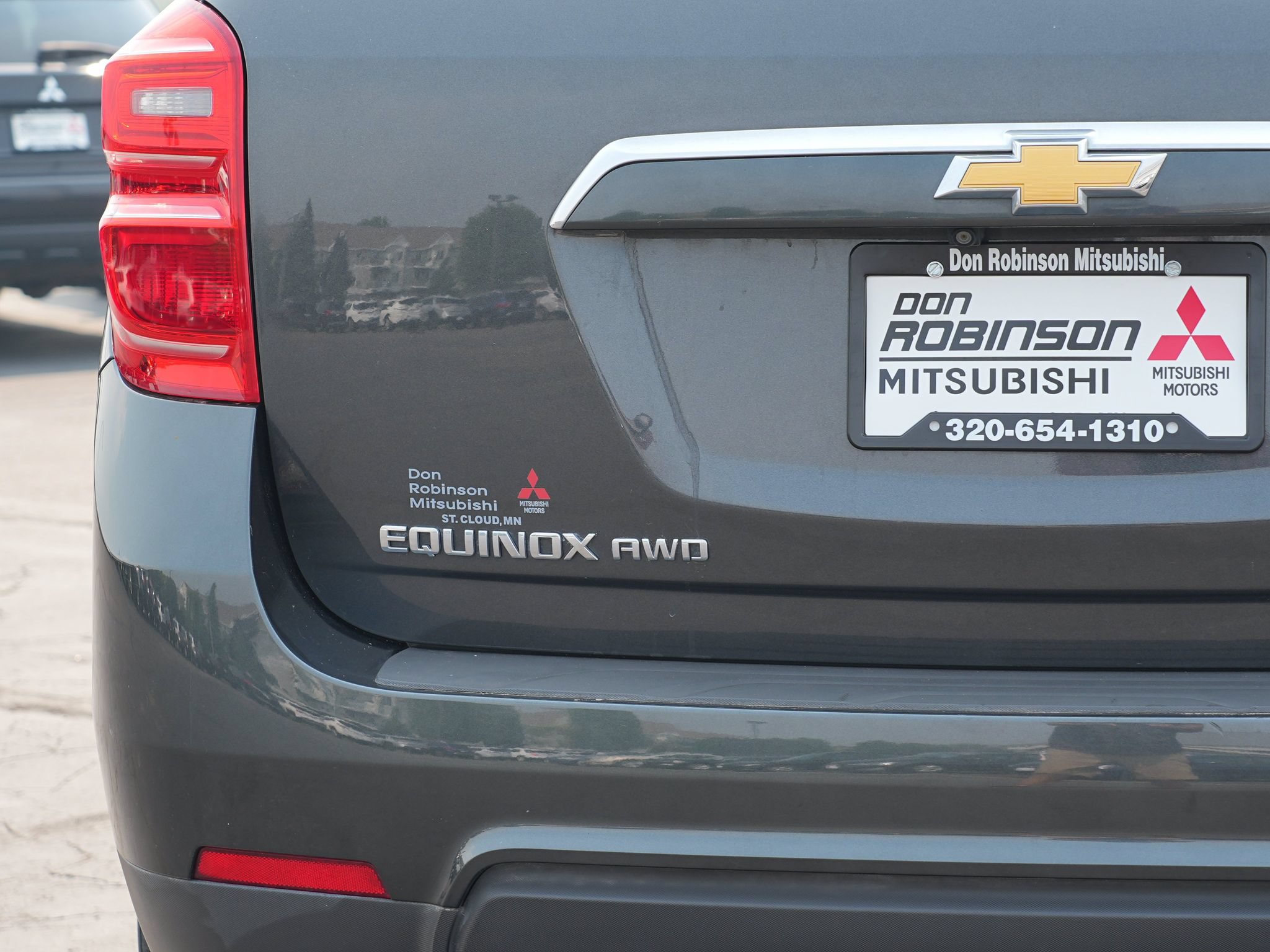 Used 2017 Chevrolet Equinox LS AWD/4WD image 11
