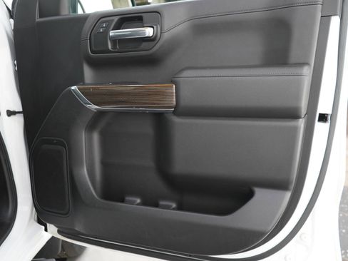 Used 2019 Chevrolet Silverado 1500 RST w/ All-Star Edition AWD/4WD image 11