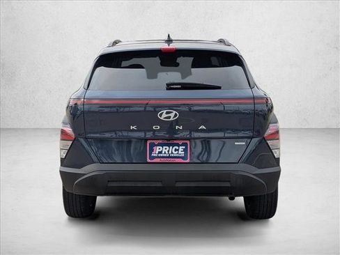 Used 2025 Hyundai Kona SEL AWD/4WD image 7