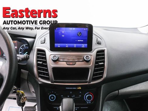 Used 2021 Ford Transit Connect XL image 12
