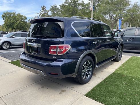Used 2020 Nissan Armada SL image 7