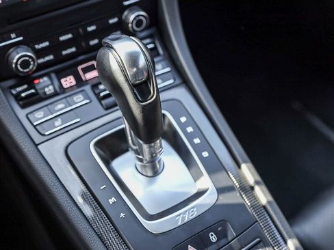 Used 2018 Porsche 718 Cayman S RWD image 27