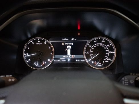 Used 2024 Mitsubishi Outlander ES image 13