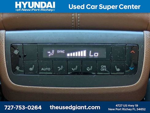Used 2024 Nissan Pathfinder Platinum FWD image 20