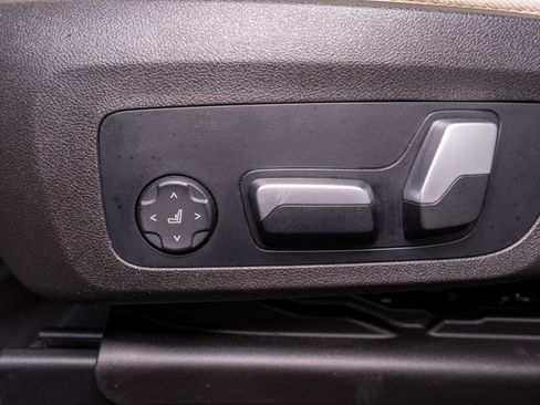 Used 2023 BMW X3 sDrive30i w/ Convenience Package image 17