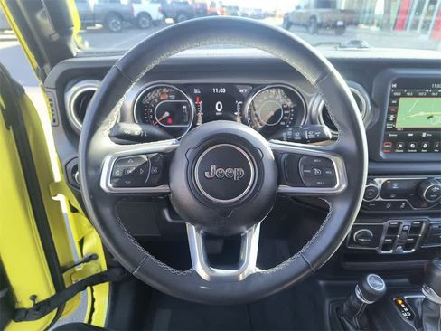 Used 2023 Jeep Wrangler Sahara image 14