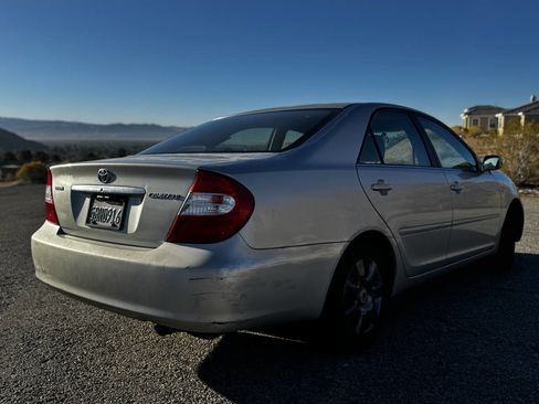 Used 2003 Toyota Camry LE image 10