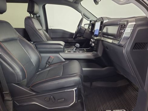 Used 2022 Ford F150 Lariat image 19