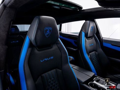 Used 2023 Lamborghini Urus S AWD/4WD image 36