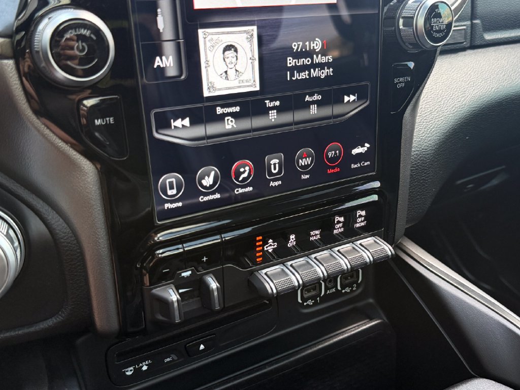 Used 2019 RAM 1500 Sport w/ Alpine Leather & Sound Group AWD/4WD image 24