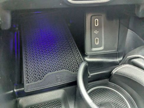 New 2026 Mercedes-Benz GLC 300 GLC 300 image 25