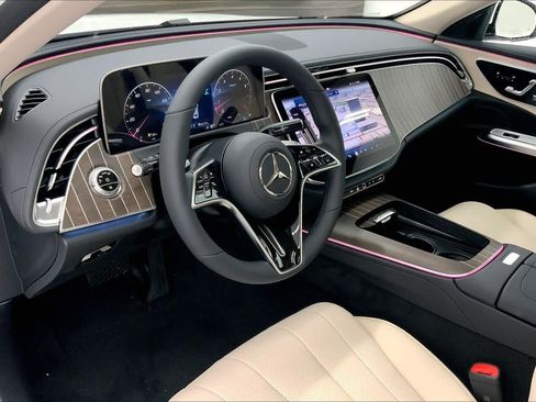Used 2026 Mercedes-Benz E 350 Sedan image 20