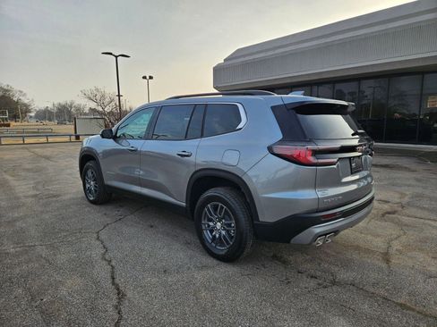 New 2026 GMC Acadia Elevation image 3