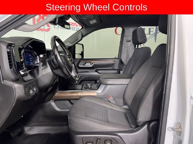 Used 2024 Chevrolet Silverado 3500 LT w/ Convenience Package AWD/4WD image 10