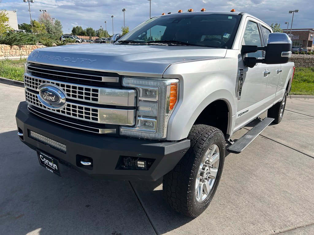 Used 2017 Ford F350 Platinum w/ Platinum Ultimate Package AWD/4WD image 4