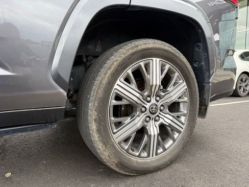 Used 2024 Toyota Sequoia Capstone image 10