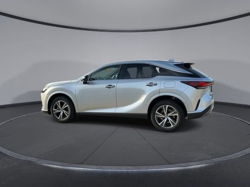 Used 2025 Lexus RX 350 FWD w/ Technology Package image 6
