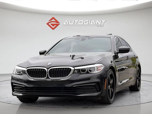 Used 2019 BMW 530i xDrive w/ Convenience Package image 10