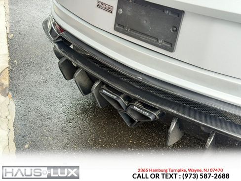 Used 2021 Lamborghini Urus AWD/4WD image 8