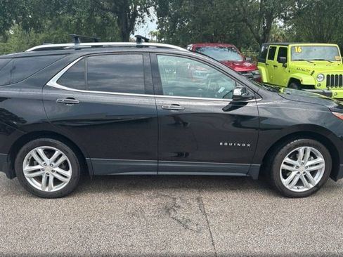 Used 2018 Chevrolet Equinox Premier FWD image 4
