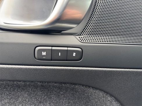 New 2026 Volvo XC40 B5 Plus w/ Protection Package Premier image 10