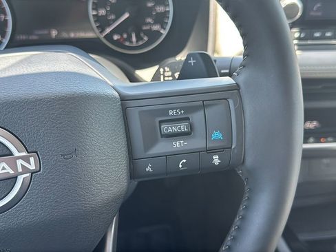Used 2026 Nissan Rogue Dark Armor FWD image 26