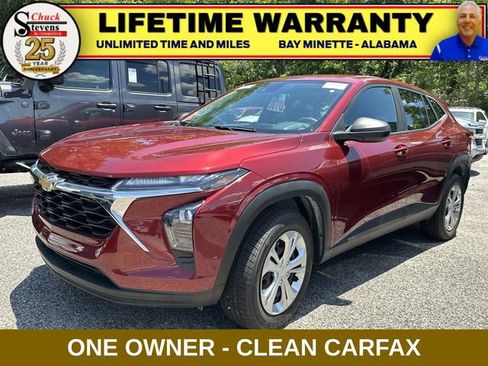 Used 2024 Chevrolet Trax LS FWD image 1