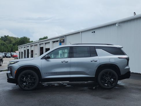 New 2026 Chevrolet Traverse RS FWD image 2