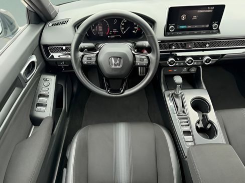 Used 2024 Honda Civic Sport image 11