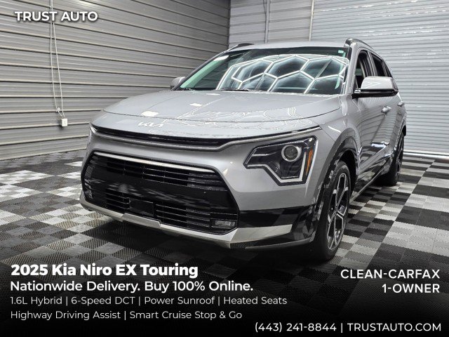 Used 2025 Kia Niro EX Touring FWD image 1
